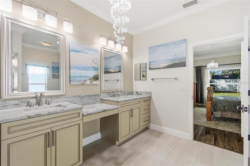 For Sale: $419,999 (4 beds, 2 baths, 2237 Square Feet)