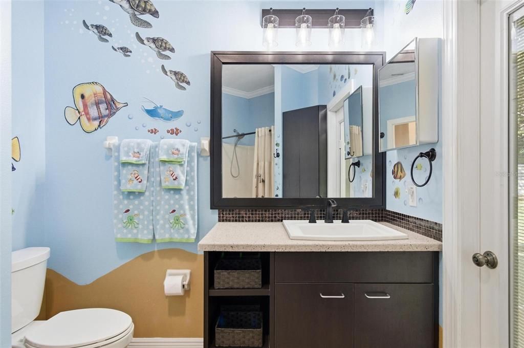 For Sale: $419,999 (4 beds, 2 baths, 2237 Square Feet)