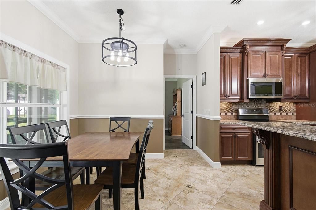 For Sale: $419,999 (4 beds, 2 baths, 2237 Square Feet)