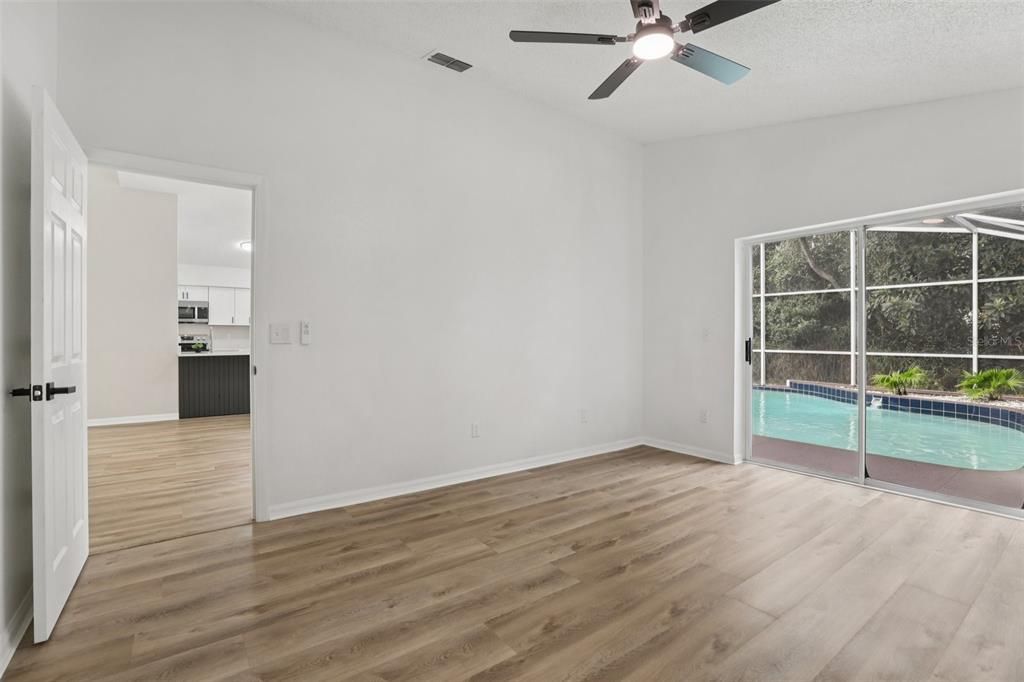 Active With Contract: $424,900 (4 beds, 2 baths, 1910 Square Feet)