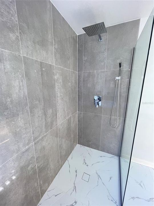 Active With Contract: $424,900 (4 beds, 2 baths, 1910 Square Feet)