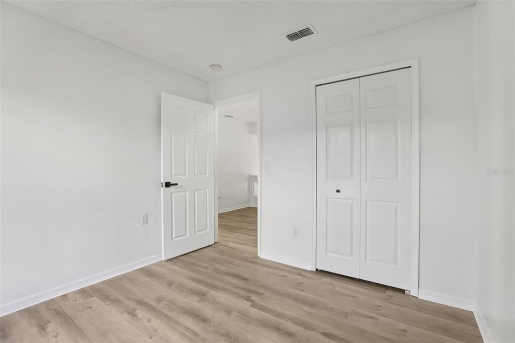 Active With Contract: $424,900 (4 beds, 2 baths, 1910 Square Feet)