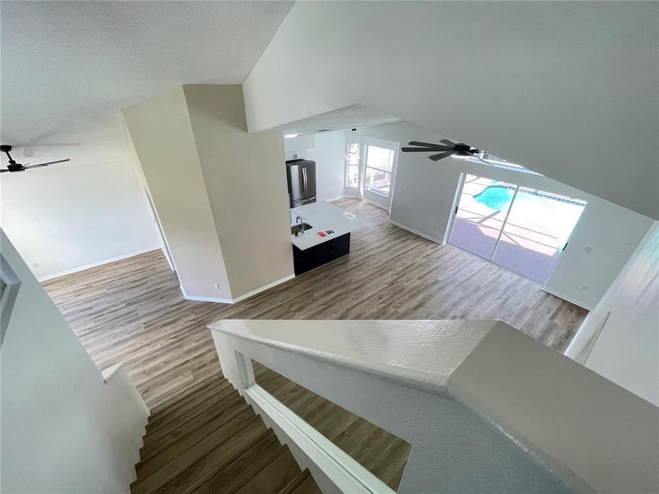 Active With Contract: $424,900 (4 beds, 2 baths, 1910 Square Feet)