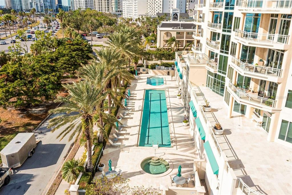 For Sale: $1,550,000 (2 beds, 2 baths, 2075 Square Feet)