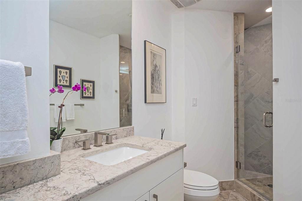 For Sale: $1,550,000 (2 beds, 2 baths, 2075 Square Feet)