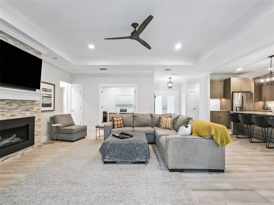 En Venta: $1,499,000 (3 camas, 2 baños, 2353 Pies cuadrados)