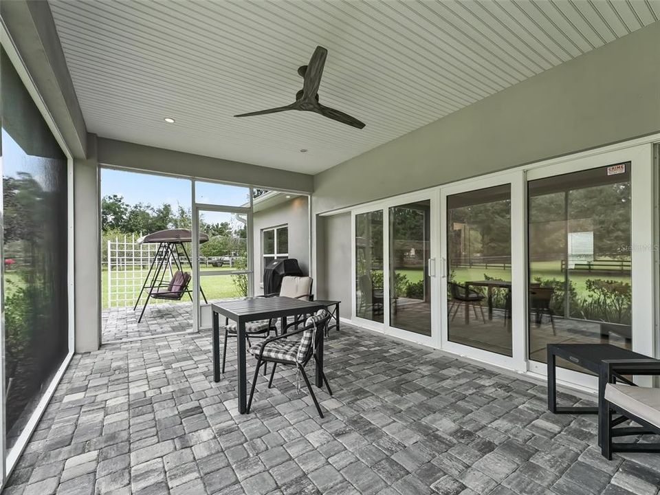 En Venta: $1,499,000 (3 camas, 2 baños, 2353 Pies cuadrados)