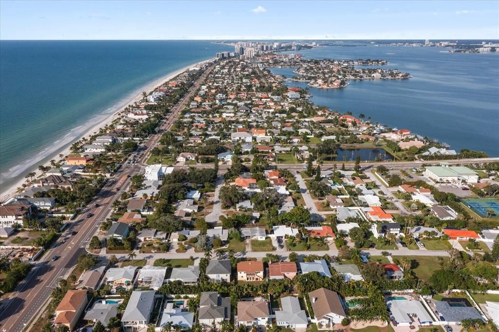 For Rent: $4,000 (3 beds, 2 baths, 1179 Square Feet)