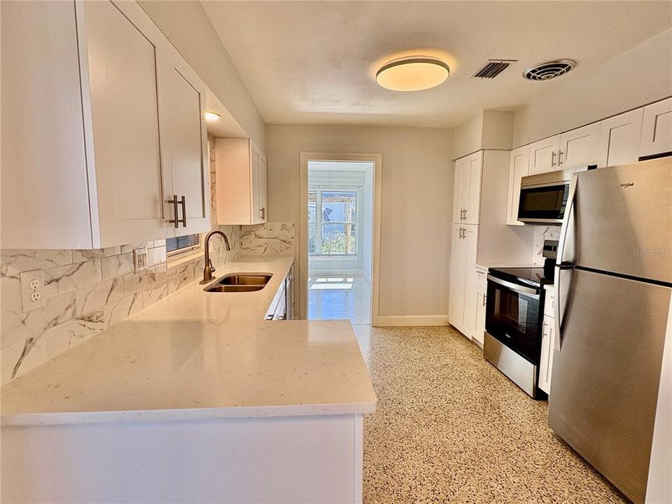 For Rent: $4,000 (3 beds, 2 baths, 1179 Square Feet)