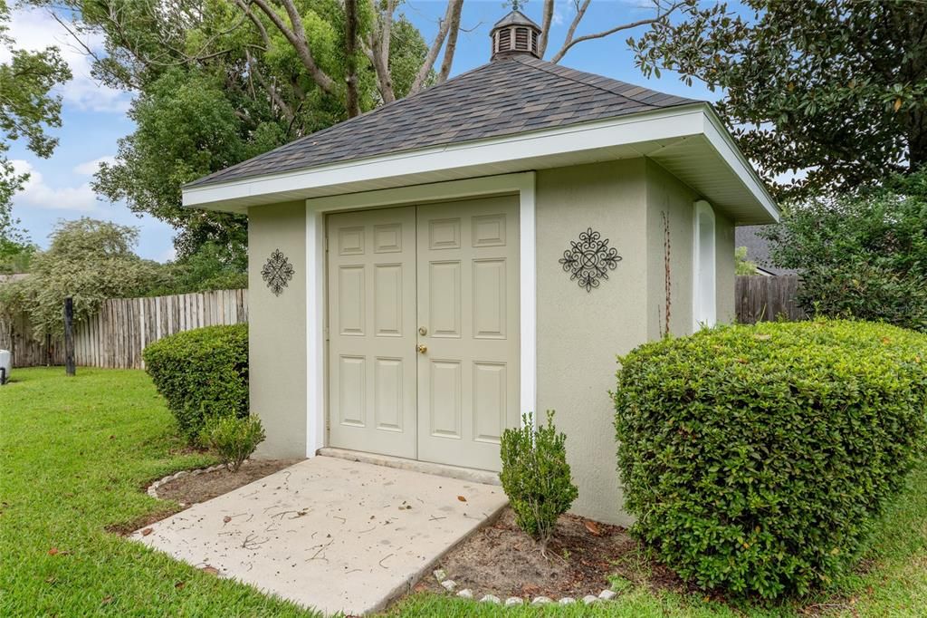 For Sale: $679,000 (4 beds, 3 baths, 3544 Square Feet)