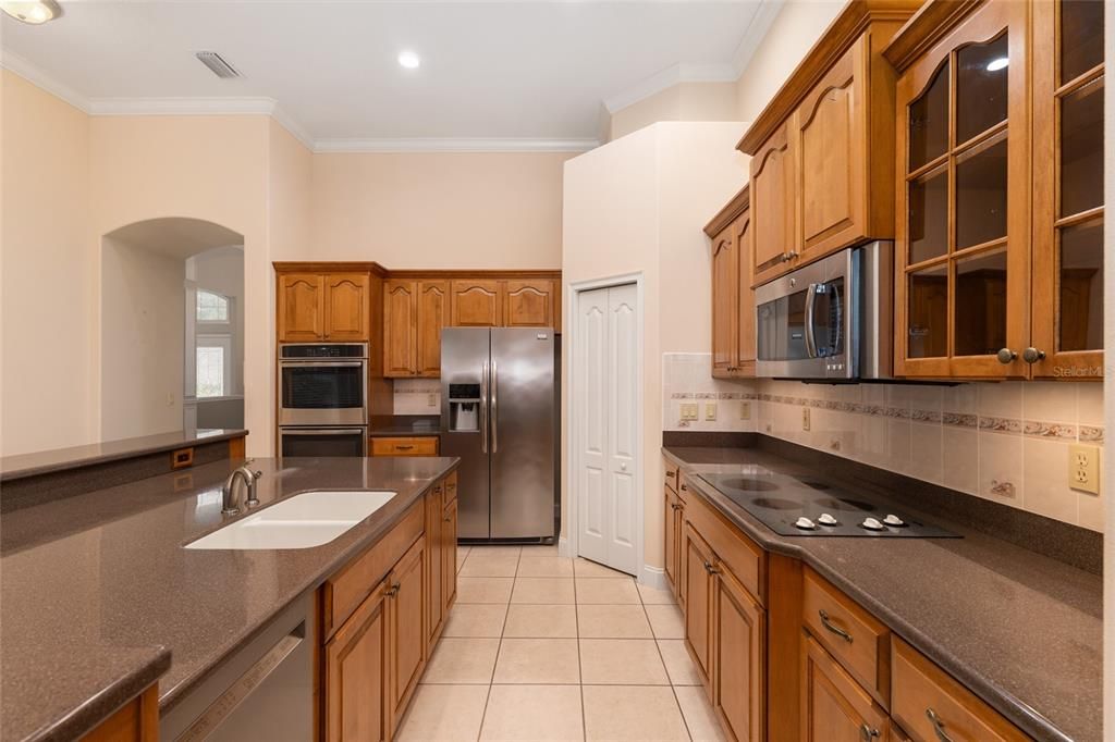 For Sale: $679,000 (4 beds, 3 baths, 3544 Square Feet)