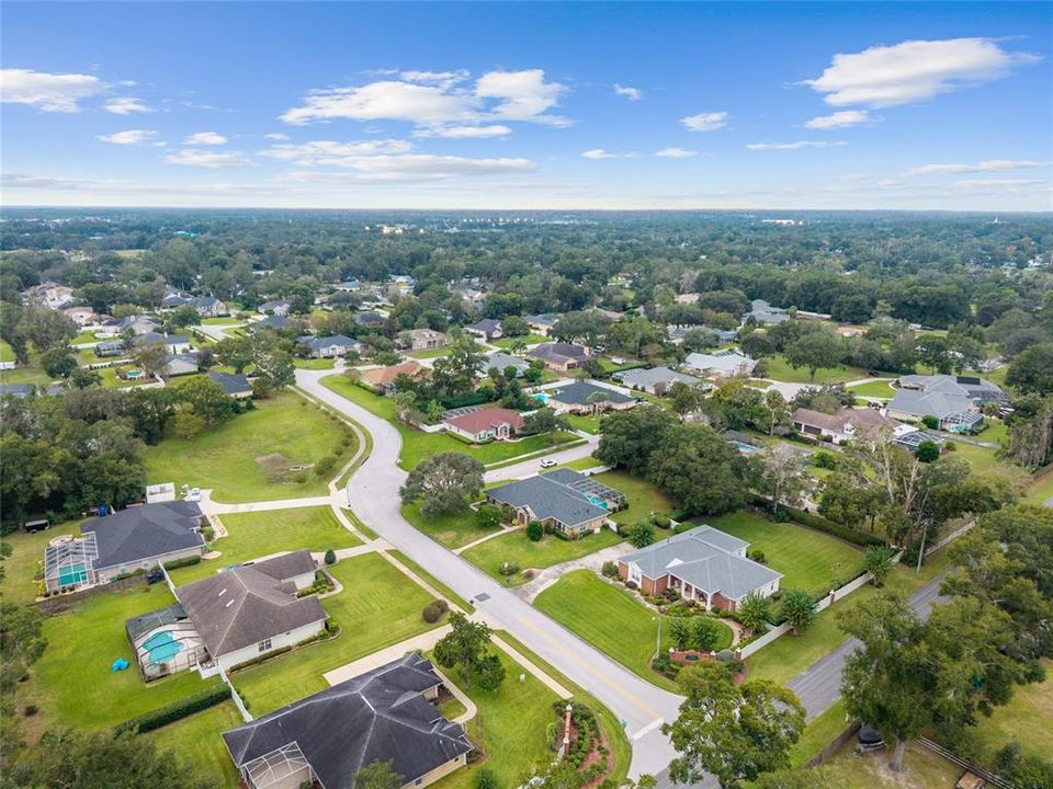 For Sale: $679,000 (4 beds, 3 baths, 3544 Square Feet)