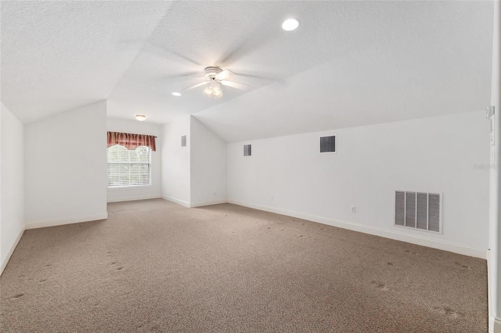 For Sale: $679,000 (4 beds, 3 baths, 3544 Square Feet)