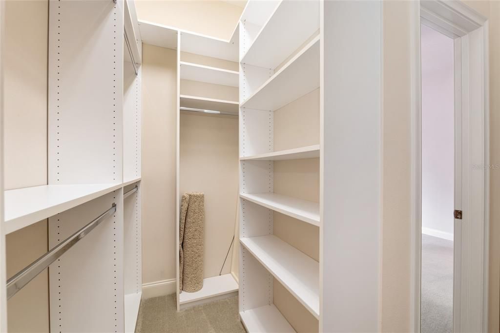 For Sale: $679,000 (4 beds, 3 baths, 3544 Square Feet)