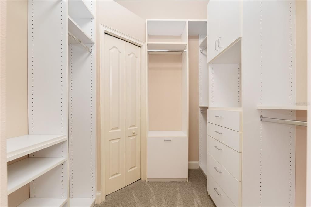 For Sale: $679,000 (4 beds, 3 baths, 3544 Square Feet)