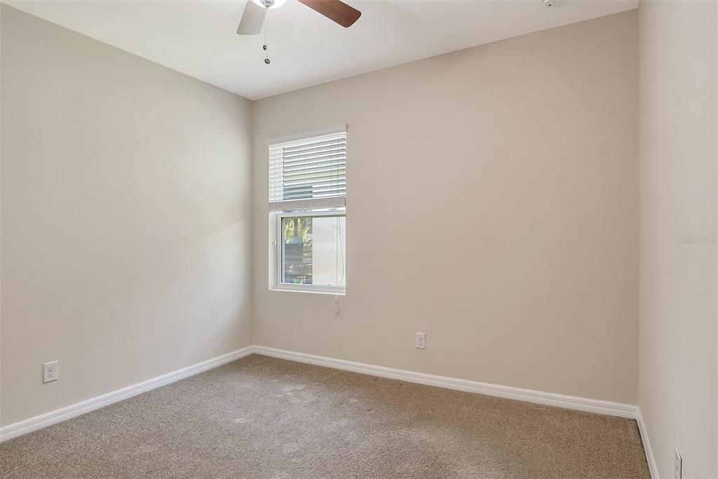 For Sale: $357,000 (3 beds, 2 baths, 1748 Square Feet)