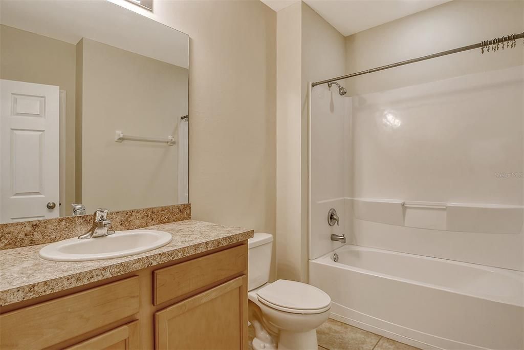 For Sale: $357,000 (3 beds, 2 baths, 1748 Square Feet)