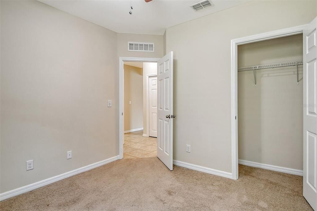 For Sale: $357,000 (3 beds, 2 baths, 1748 Square Feet)