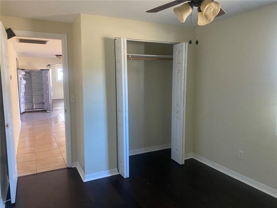 For Sale: $299,000 (3 beds, 2 baths, 1912 Square Feet)