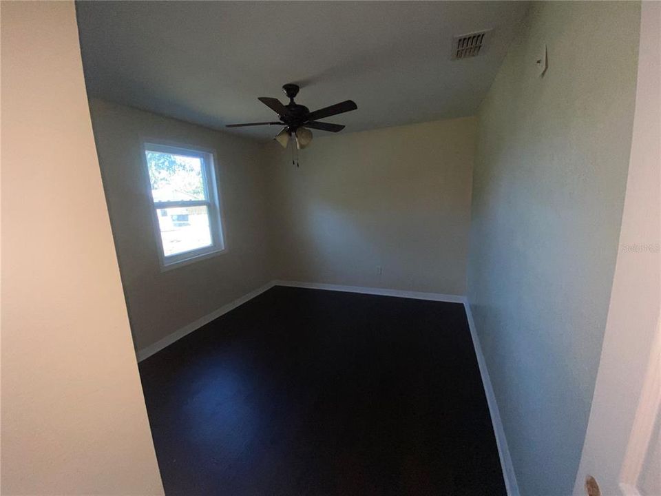 For Sale: $299,000 (3 beds, 2 baths, 1912 Square Feet)