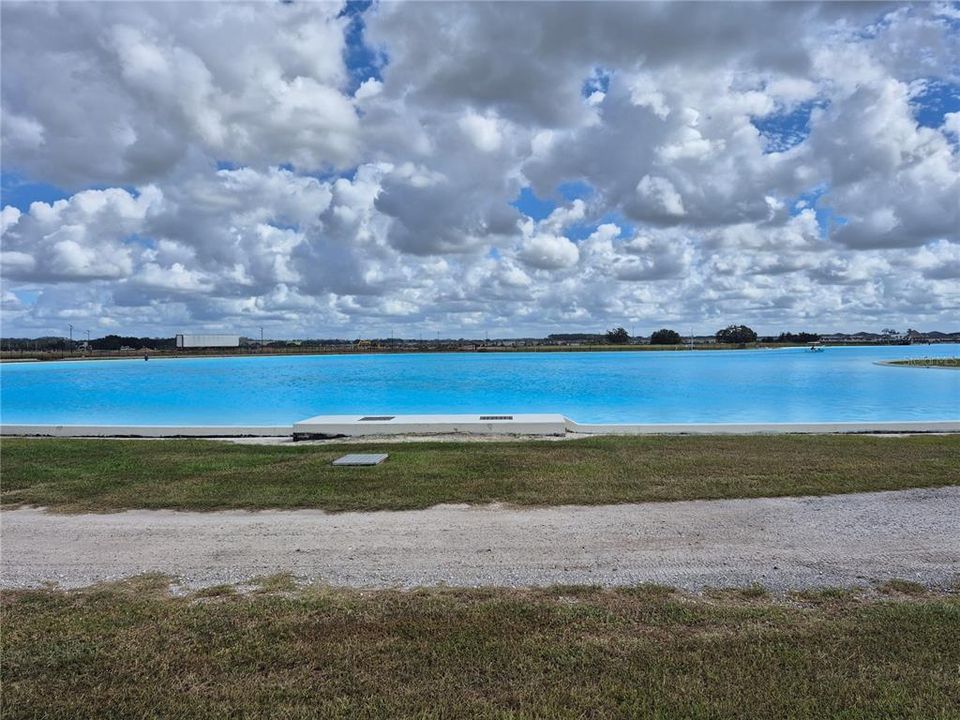 For Rent: $2,195 (3 beds, 2 baths, 2319 Square Feet)