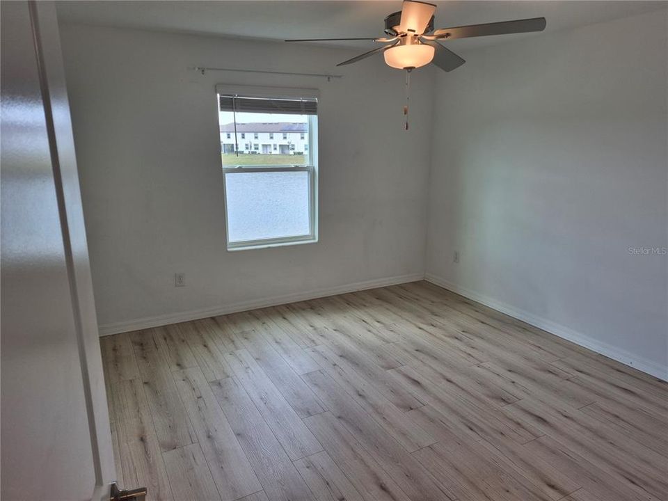 For Rent: $2,195 (3 beds, 2 baths, 2319 Square Feet)