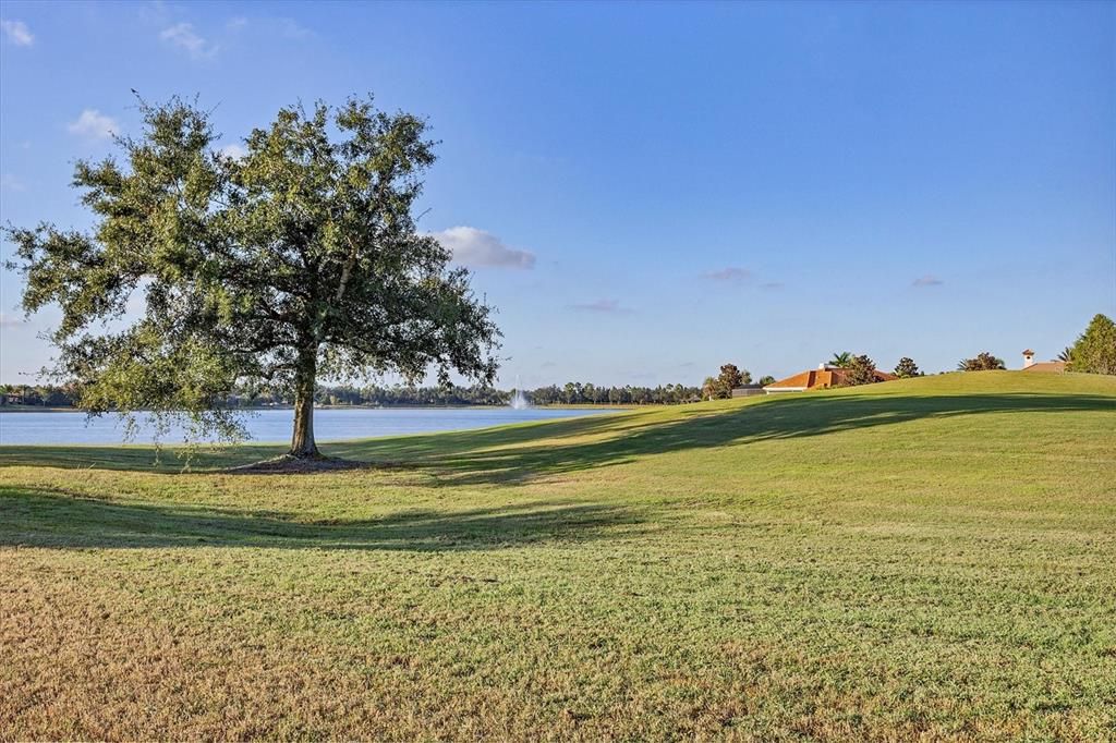 For Sale: $1,289,000 (3 beds, 2 baths, 2556 Square Feet)