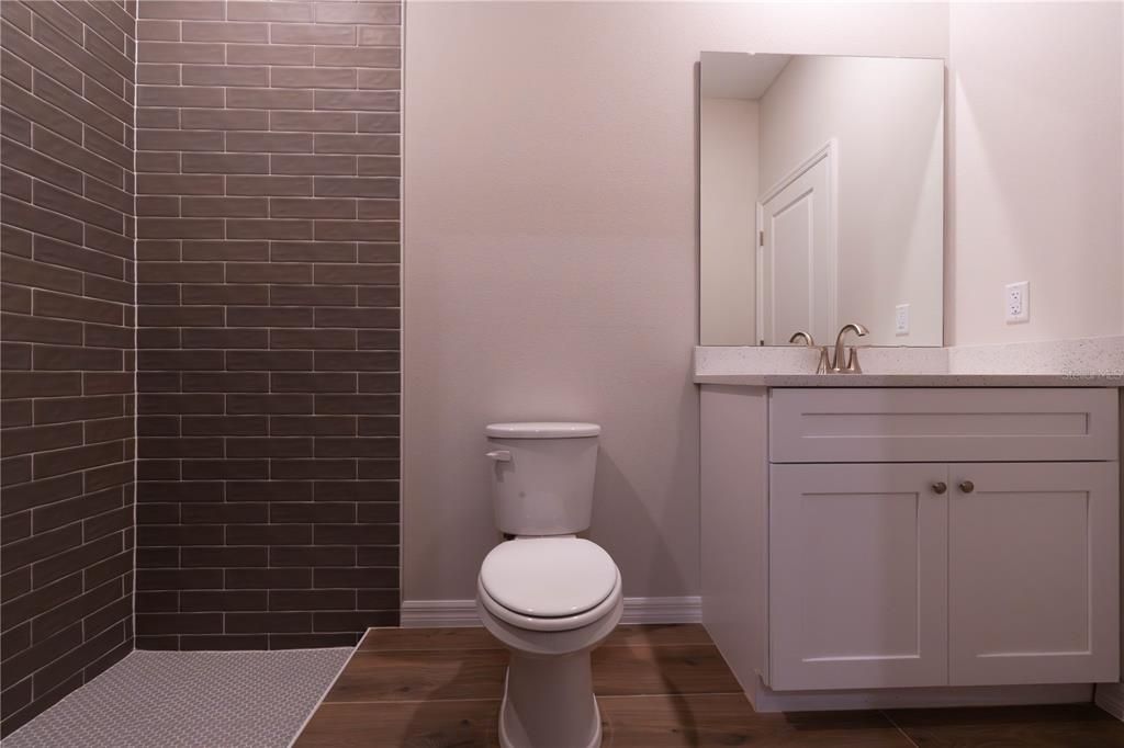 For Sale: $319,000 (4 beds, 3 baths, 1897 Square Feet)