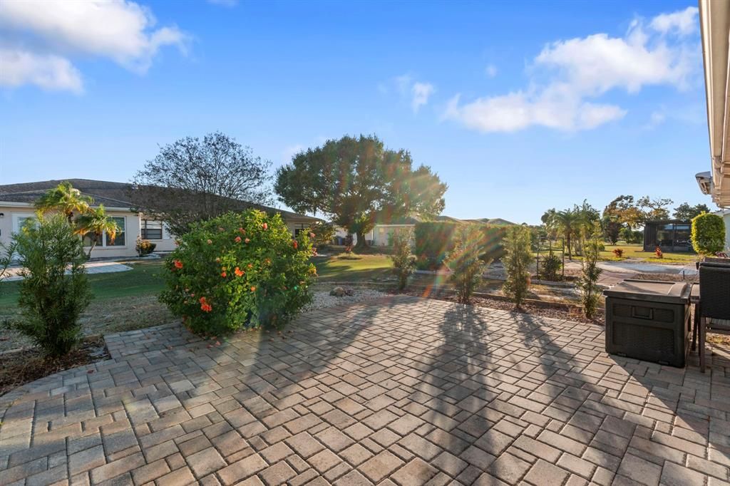 Под контрактом: $249,900 (2 спален, 2 ванн, 1744 Квадратных фут)