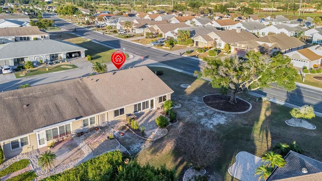 Под контрактом: $249,900 (2 спален, 2 ванн, 1744 Квадратных фут)