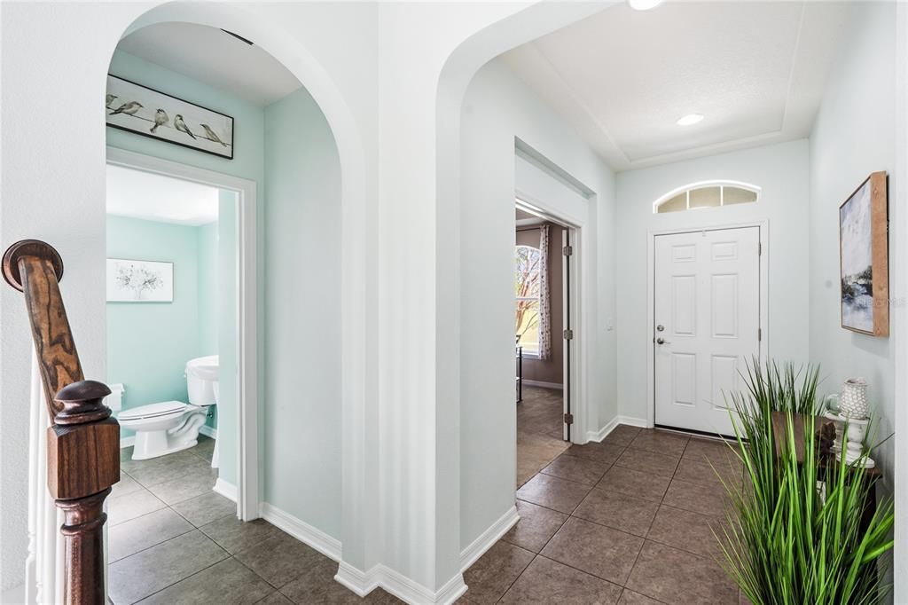 For Sale: $532,000 (4 beds, 2 baths, 2892 Square Feet)