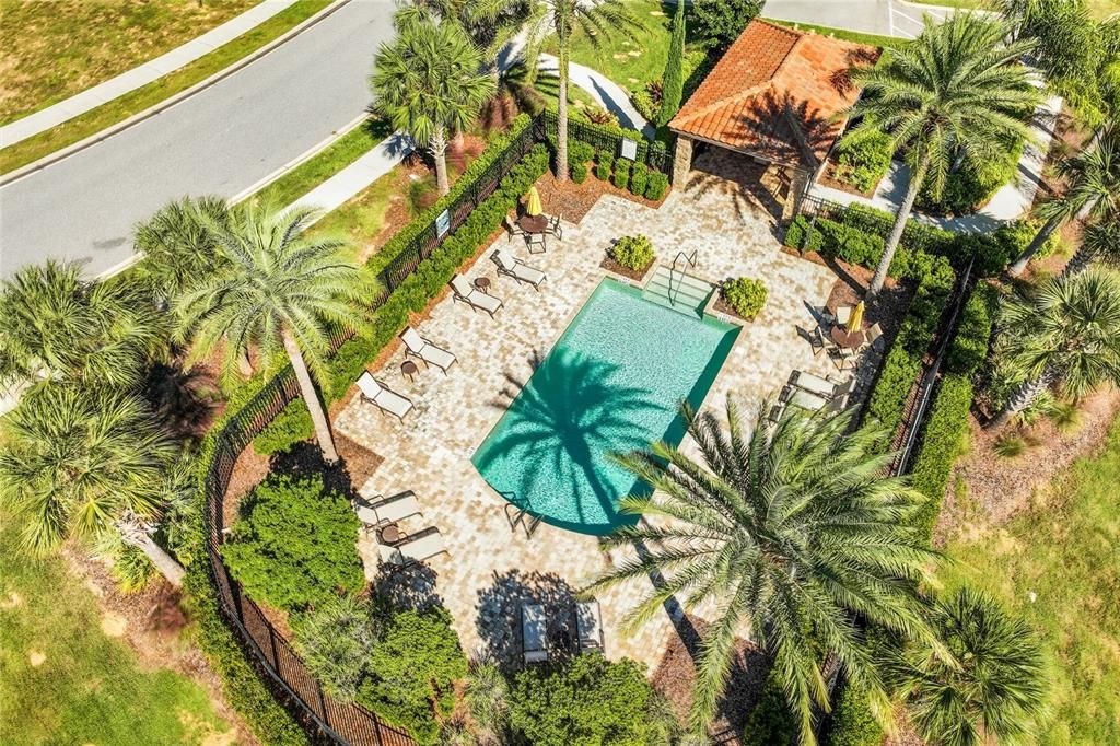 For Sale: $532,000 (4 beds, 2 baths, 2892 Square Feet)