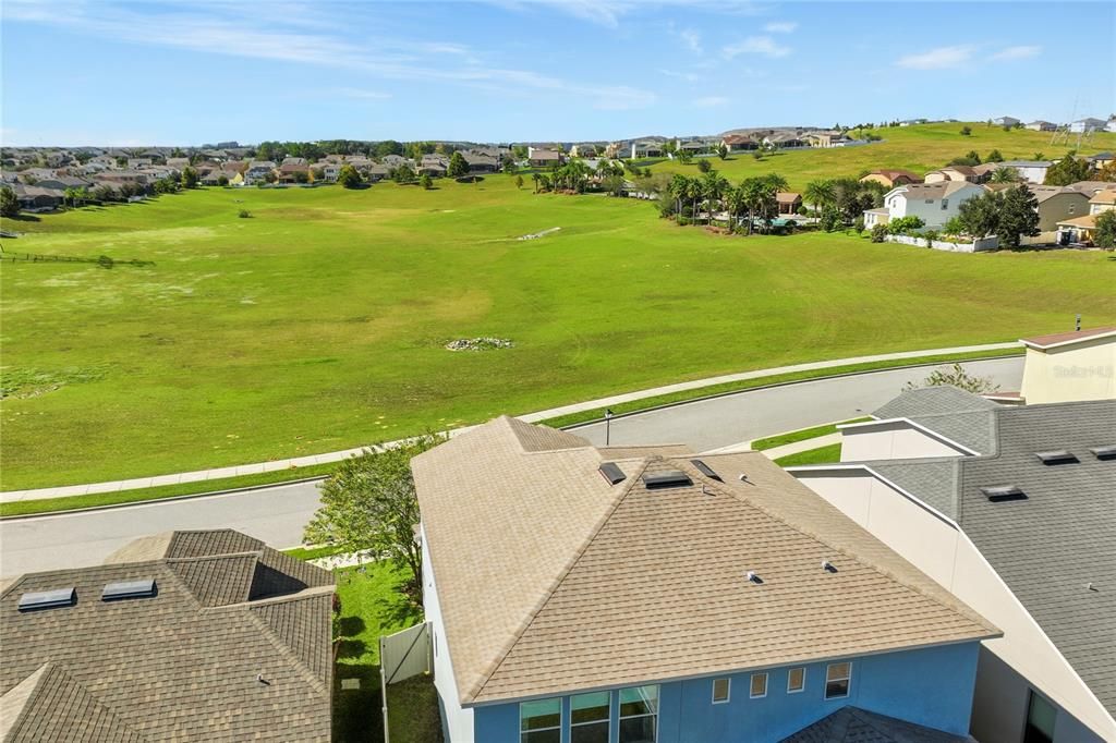 For Sale: $532,000 (4 beds, 2 baths, 2892 Square Feet)