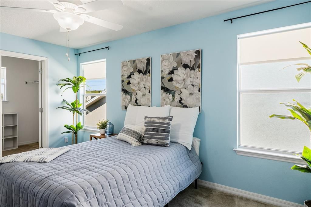 For Sale: $532,000 (4 beds, 2 baths, 2892 Square Feet)