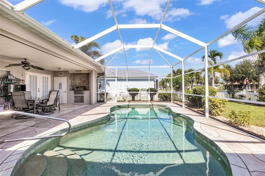 待售: $499,000 (4 贝兹, 2 浴室, 2392 平方英尺)