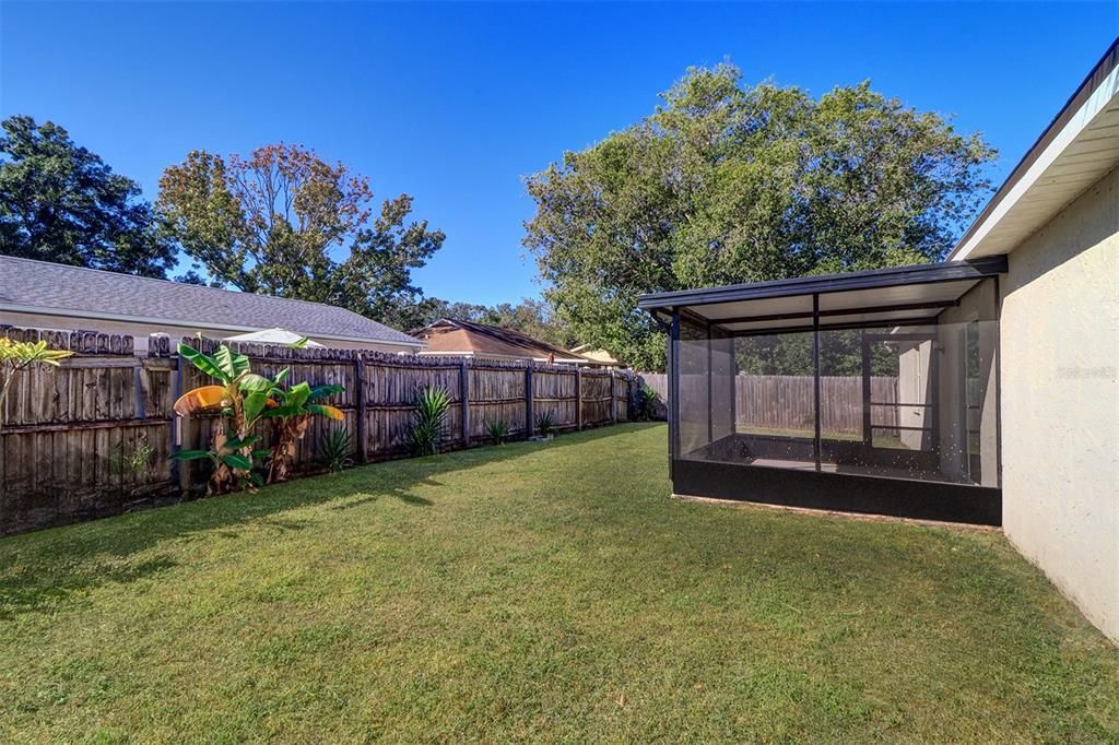 For Rent: $2,395 (4 beds, 2 baths, 1401 Square Feet)