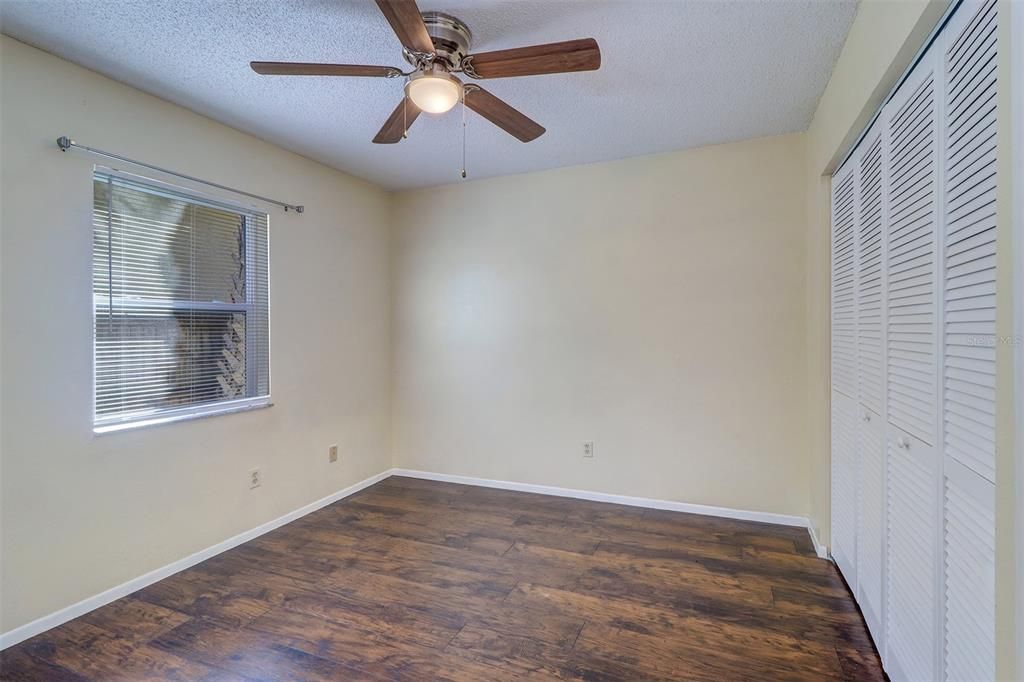 For Rent: $2,395 (4 beds, 2 baths, 1401 Square Feet)