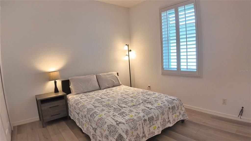 For Sale: $449,900 (3 beds, 2 baths, 1726 Square Feet)