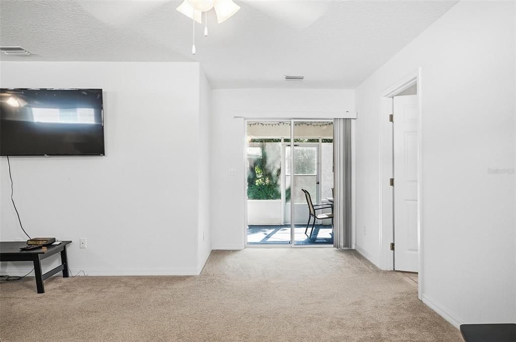 En Venta: $345,000 (3 camas, 2 baños, 1796 Pies cuadrados)