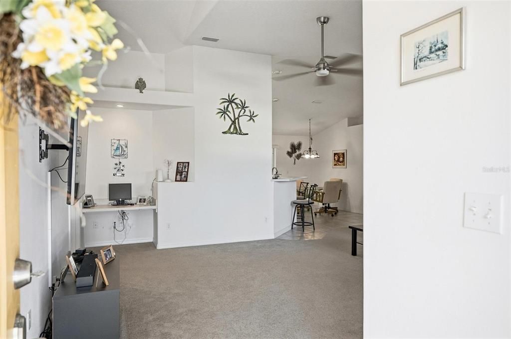 En Venta: $345,000 (3 camas, 2 baños, 1796 Pies cuadrados)