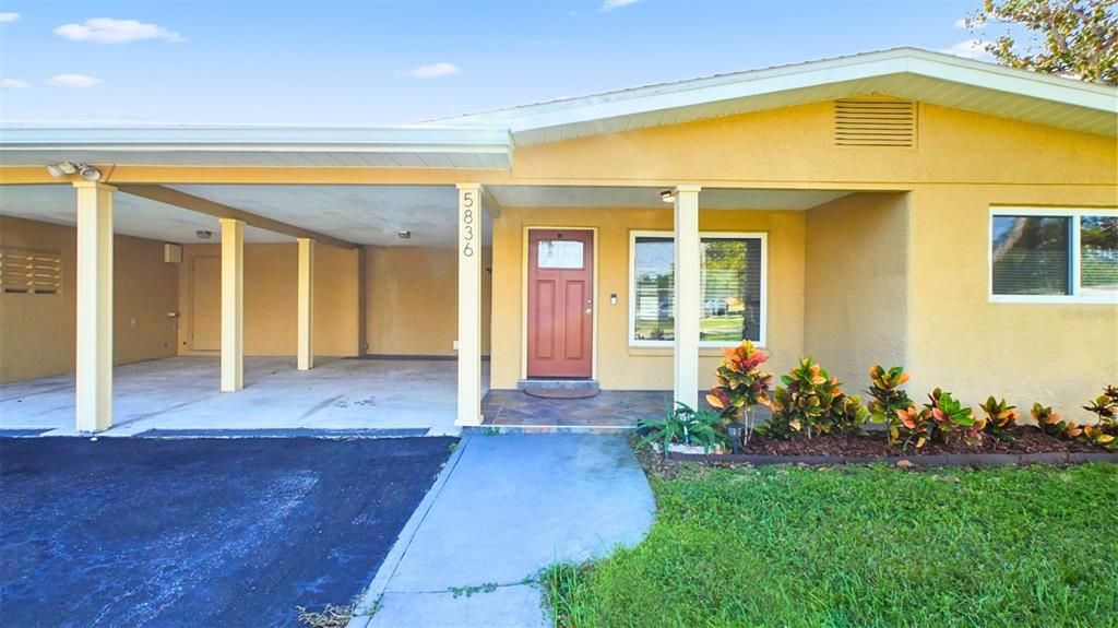 合同活跃: $530,000 (3 贝兹, 2 浴室, 1488 平方英尺)