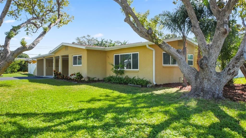 合同活跃: $530,000 (3 贝兹, 2 浴室, 1488 平方英尺)