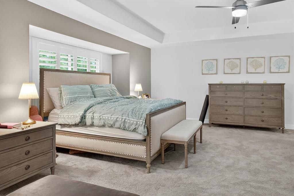 For Sale: $460,000 (3 beds, 2 baths, 2442 Square Feet)