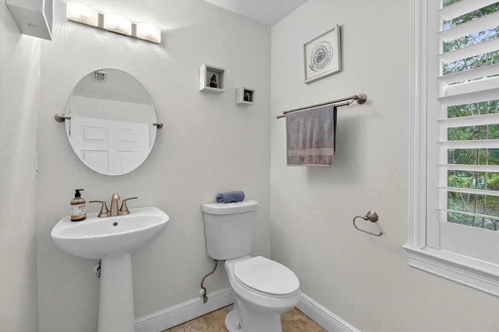 For Sale: $460,000 (3 beds, 2 baths, 2442 Square Feet)