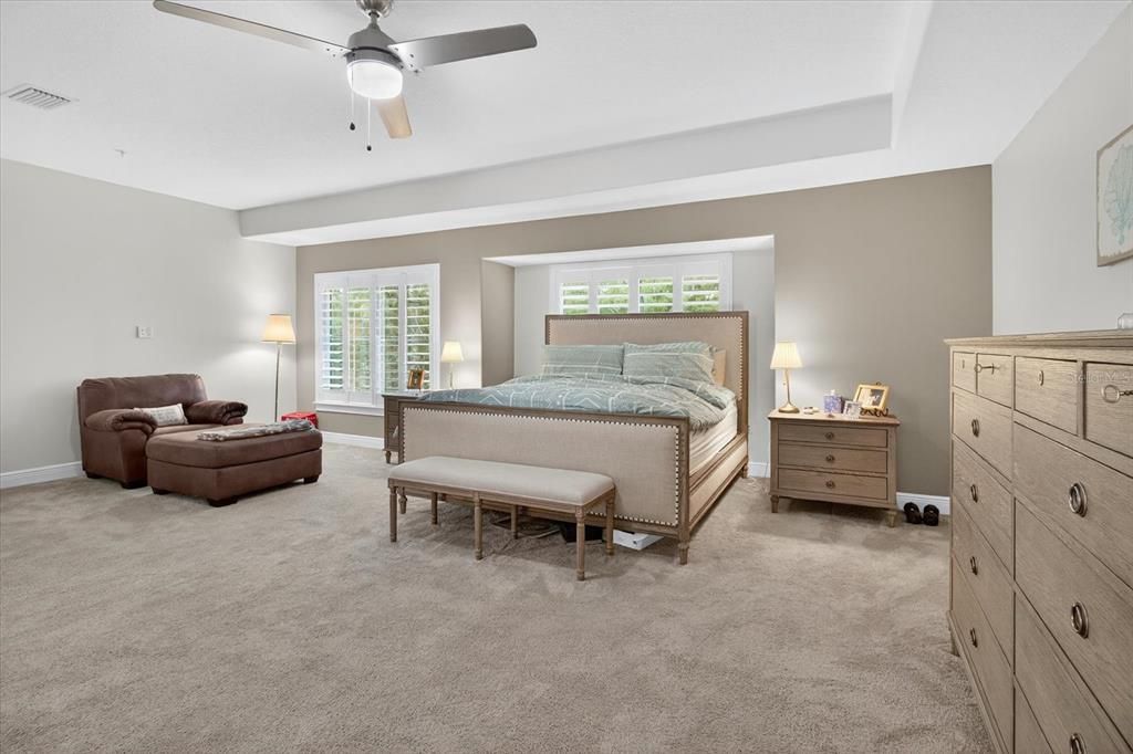 For Sale: $460,000 (3 beds, 2 baths, 2442 Square Feet)