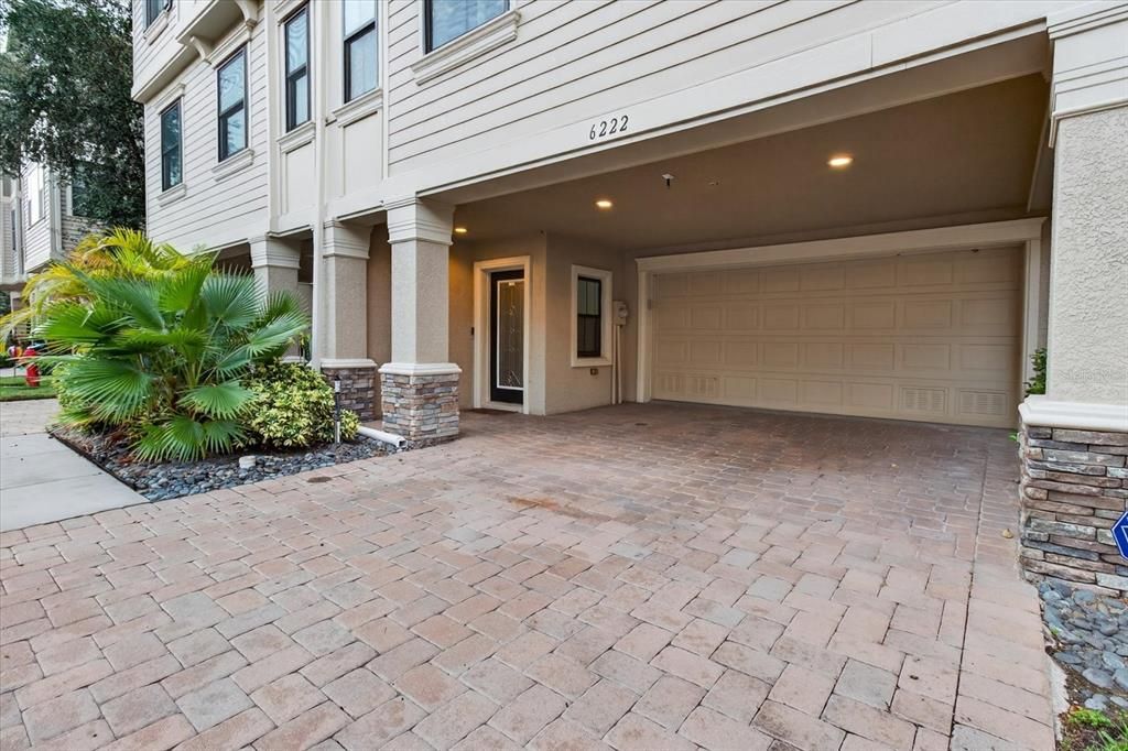 For Sale: $460,000 (3 beds, 2 baths, 2442 Square Feet)