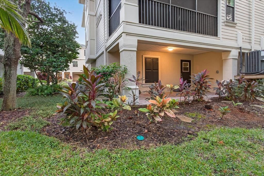 For Sale: $460,000 (3 beds, 2 baths, 2442 Square Feet)