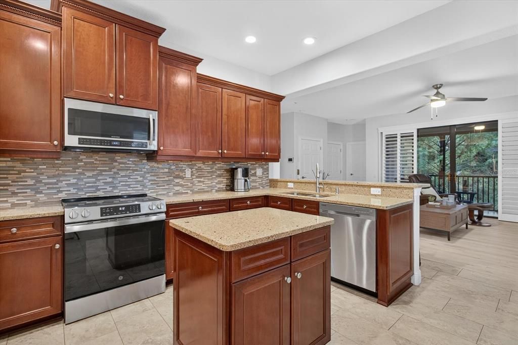 For Sale: $460,000 (3 beds, 2 baths, 2442 Square Feet)