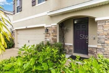 For Rent: $3,495 (5 beds, 3 baths, 2475 Square Feet)