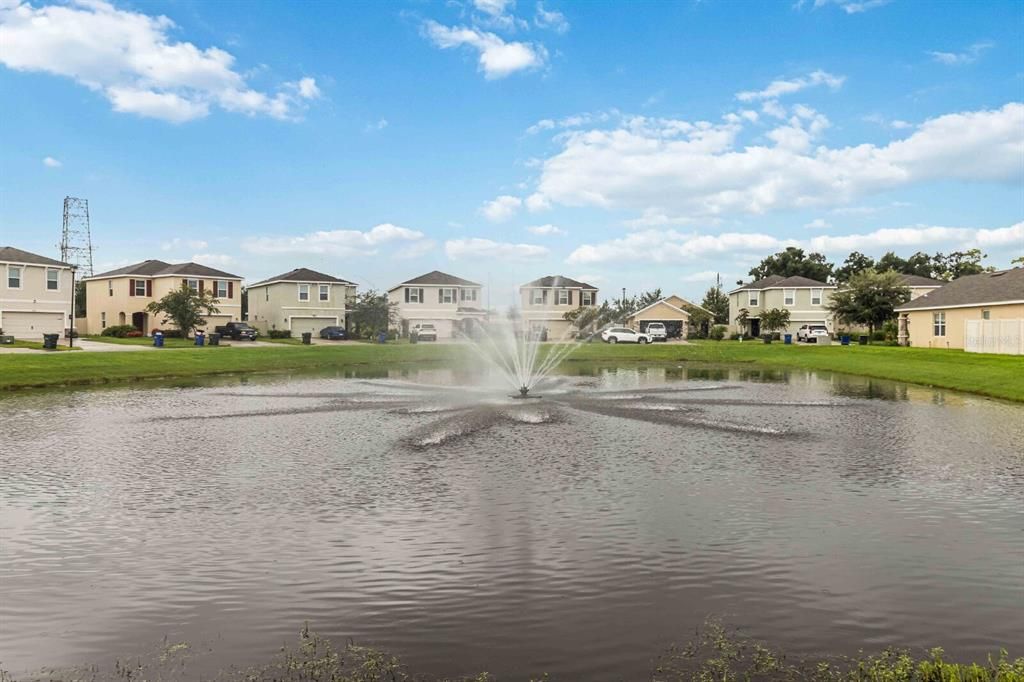 For Rent: $3,495 (5 beds, 3 baths, 2475 Square Feet)